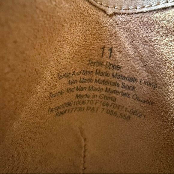 UNIVERSAL THREAD Faux Suede Booties Heeled Boots 3.5” Heel Taupe Size 11 - Picture 7 of 9